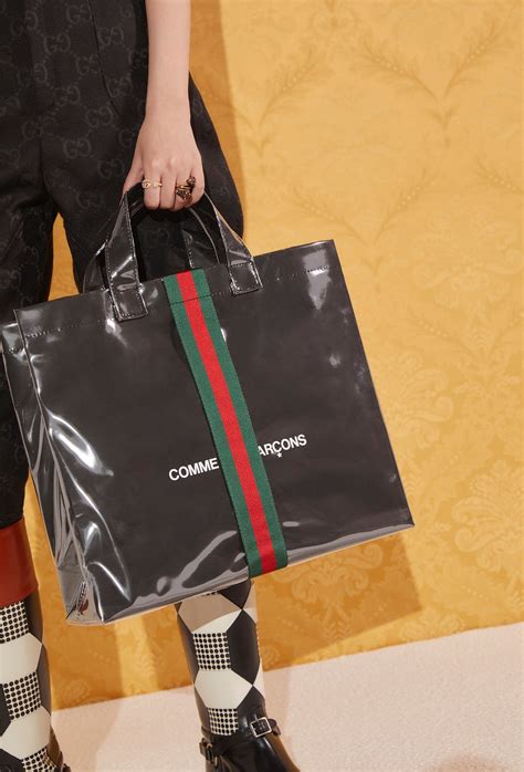 コムデギャルソン gucci|即完売必至！グッチとコムデ ギャルソン、新たなコラボバッグ .